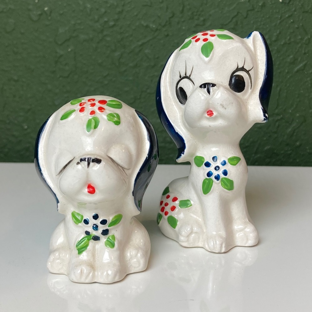 VINTAGE Japan Kitschy Dog Salt and Pepper Shakers